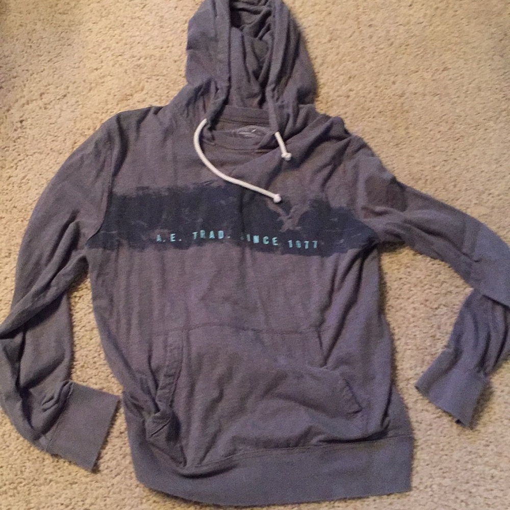 American Eagle lightweight hoodie